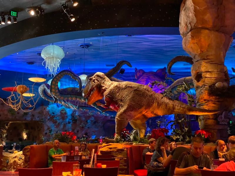 T-REX Café