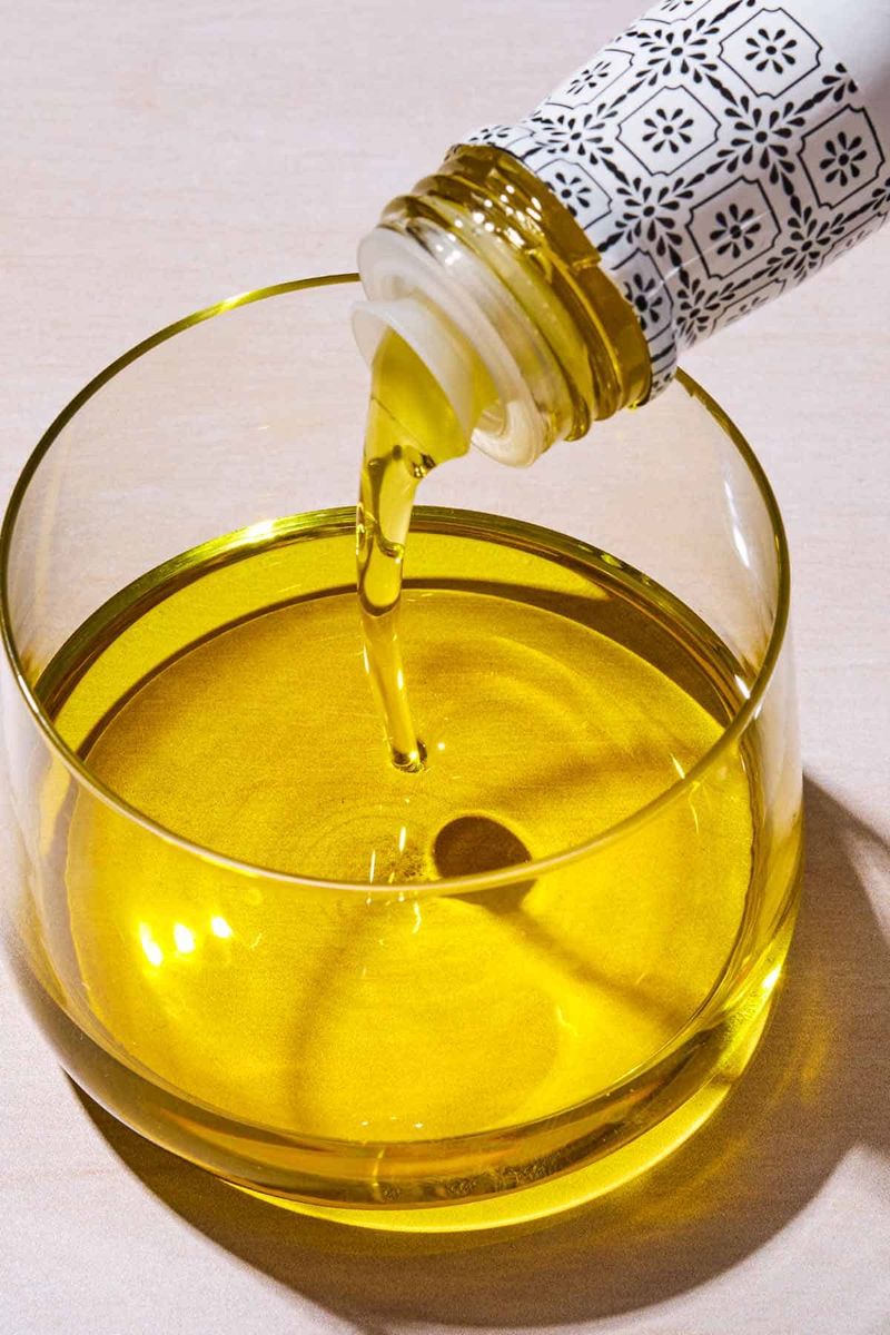 Regular Olive Oil: Save The Extra Virgin