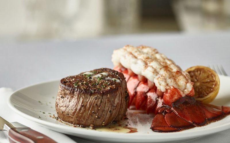 Fleming’s Prime Steakhouse & Wine Bar