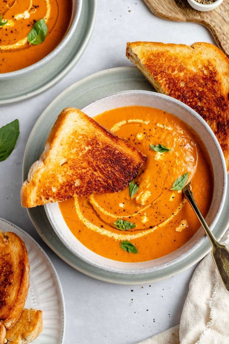 Tomato Soup With Whole Grain Bread