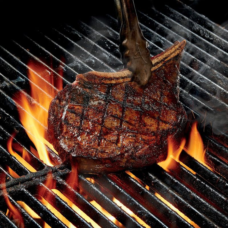 LongHorn Steakhouse (national chain)