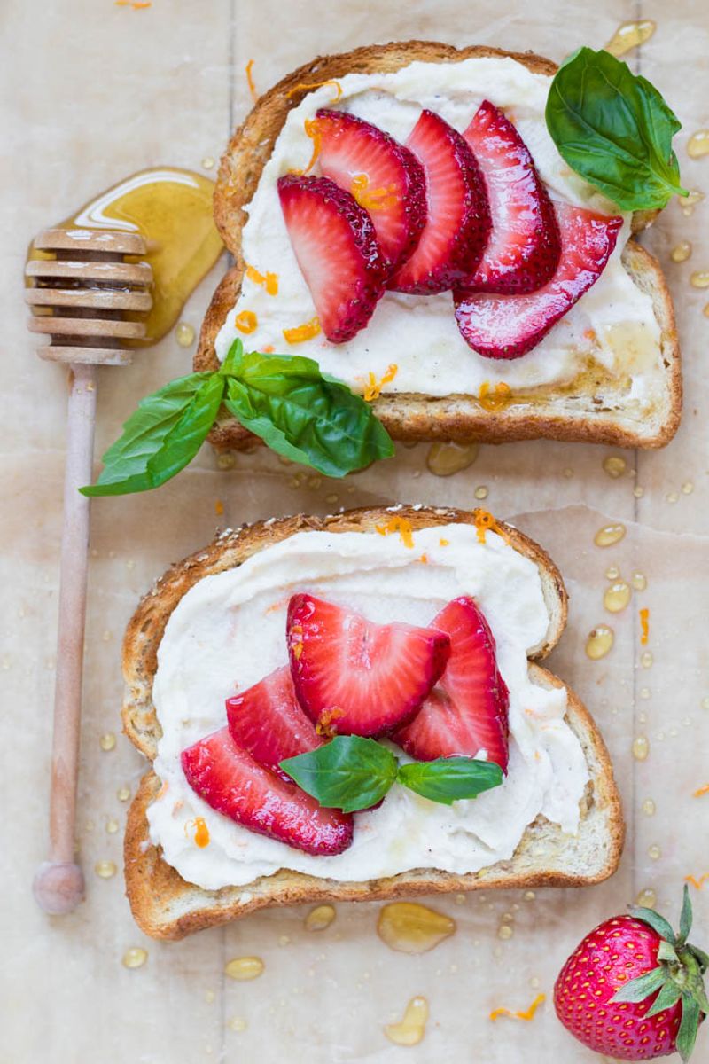 Ricotta And Honey Toast