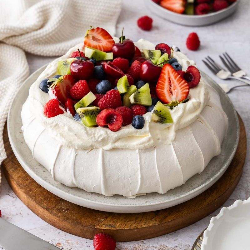 Pavlova (Pav-LOH-Vah)