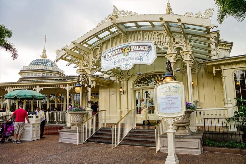 Crystal Palace – Magic Kingdom
