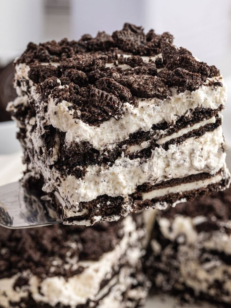 No-Bake Oreo Icebox Cake
