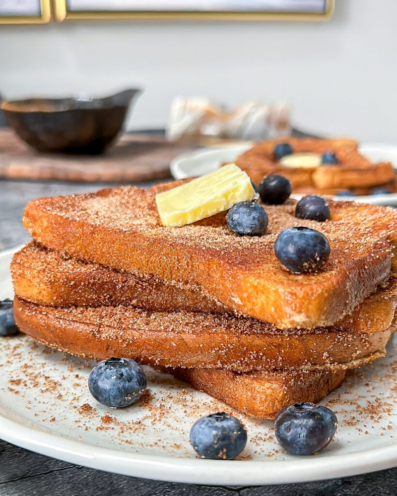 French Toast With Cinnamon Sugar