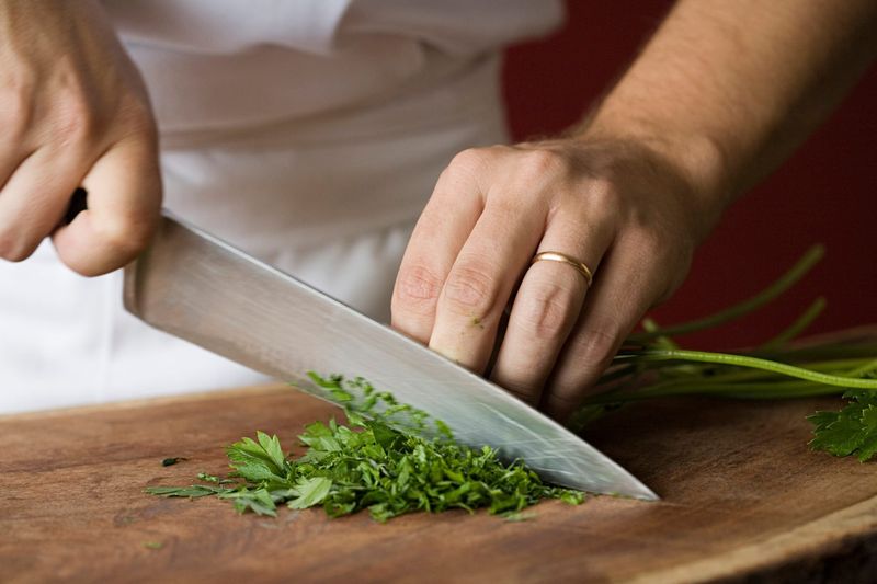 Using Dull Knives