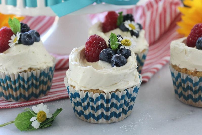 Keto Vanilla Cupcakes With Berry Topping