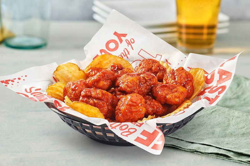 Red Robin Saucy Bone-In Wings