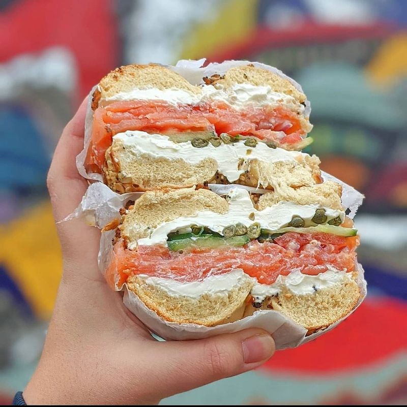 Bagel With Cream Cheese And Lox