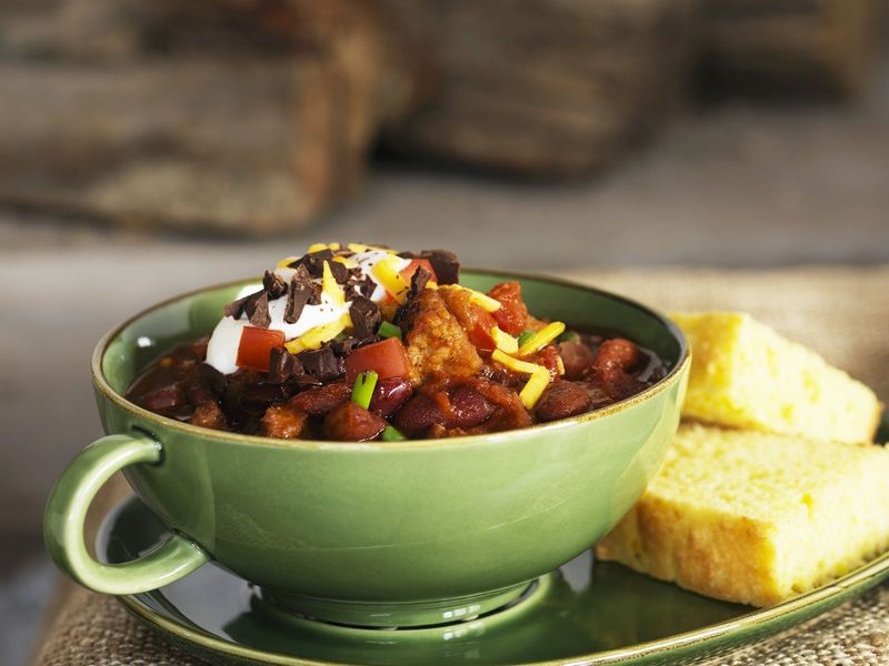 Mini Cornbread + Chili + Grapes