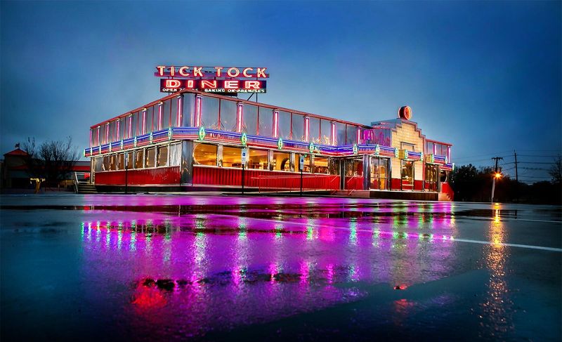 Tick Tock Diner – Clifton