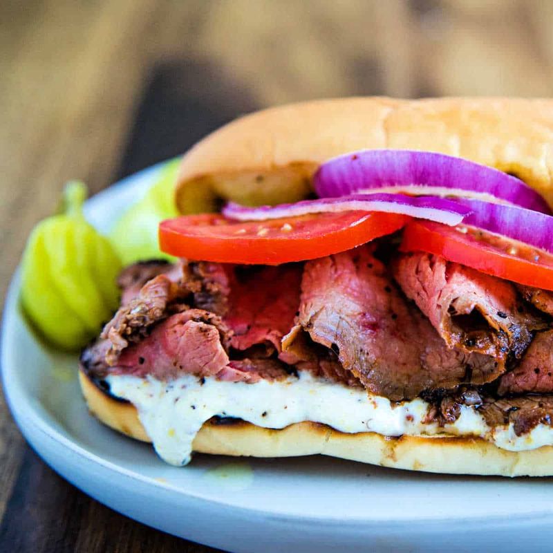 Spread Horseradish Mayo or Aioli