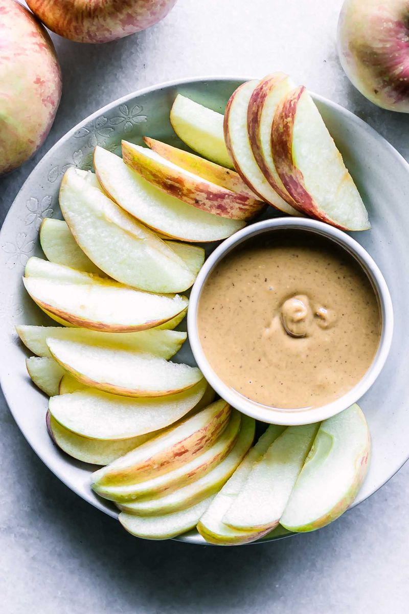 Apple Slices With Almond Butter