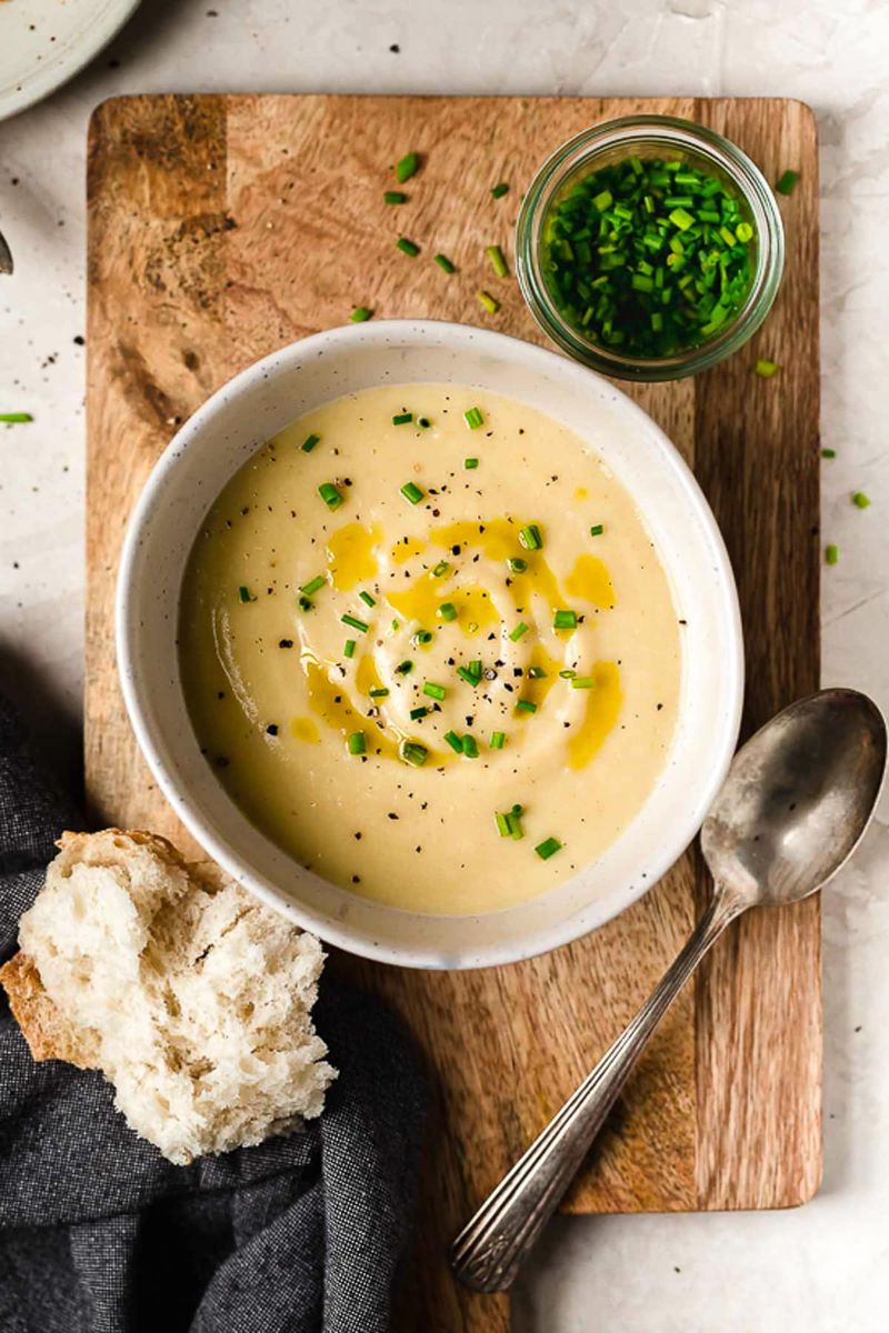 Light Potato-Leek Soup