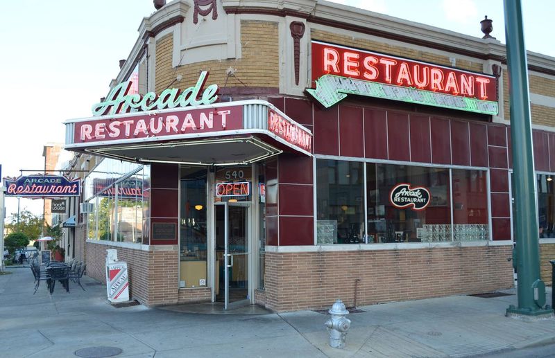Memphis: The Arcade Restaurant