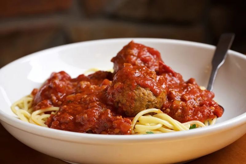 Olive Garden's Never-Ending Pasta Bowl