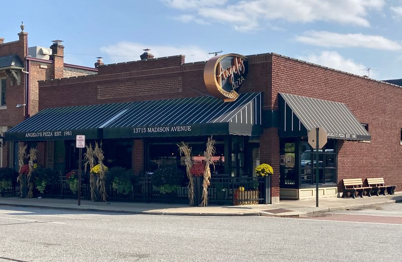 Angelo's Pizza (Lakewood)