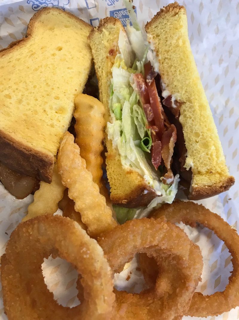 Foster’s Freeze