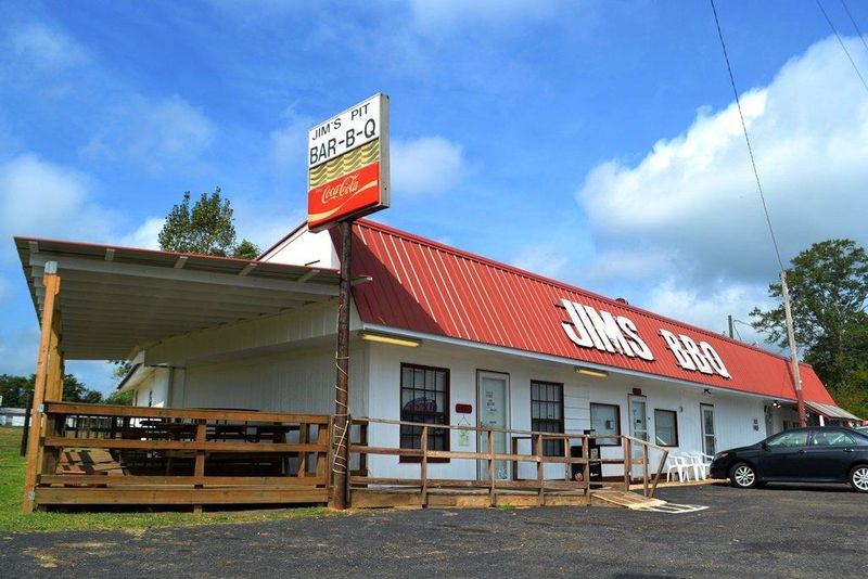 Drive-In BBQ Stands