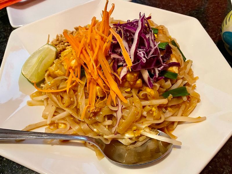 Pad Thai – Aurora