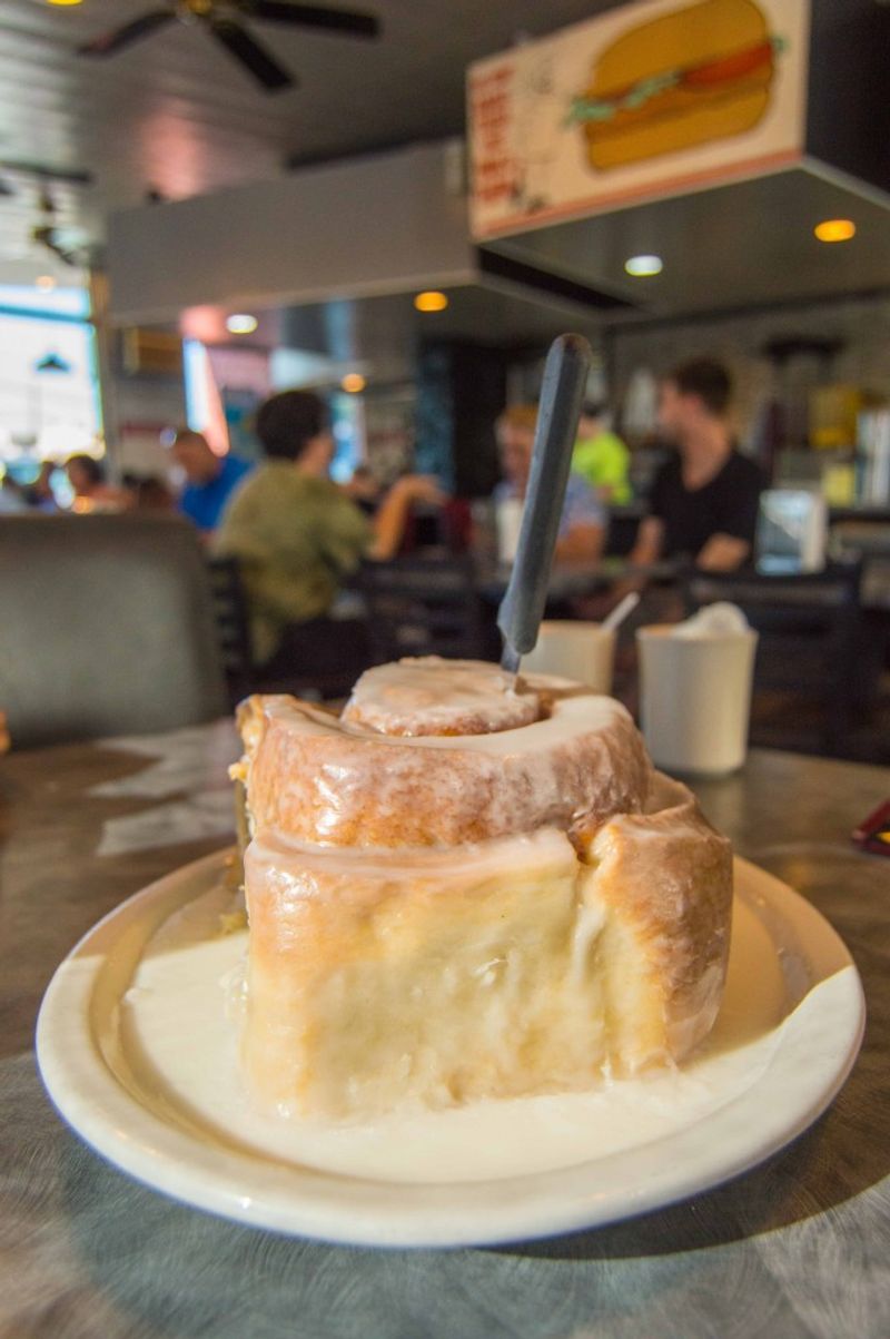 Lulu's Bakery & Cafe – Freshly Baked Goods And Comfort Food