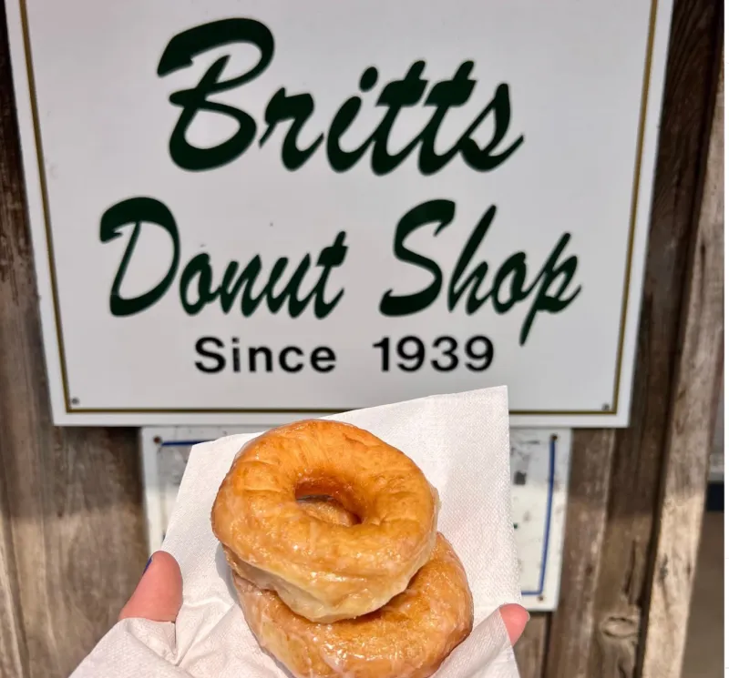 Britt's Donut Shop: Carolina Beach Legend