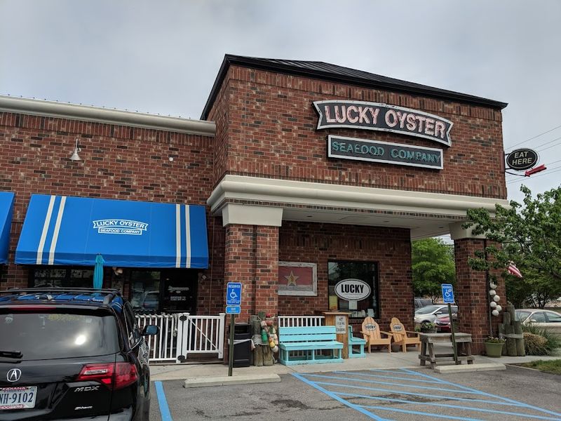 Lucky Oyster Seafood Grill