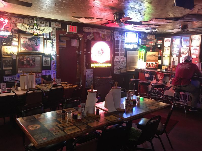 Dreamland Bar-B-Que (Original)