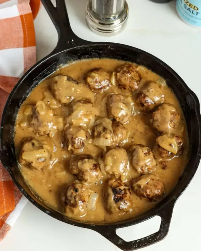 Swedish Meatballs – Tender Meatballs In Rich Gravy