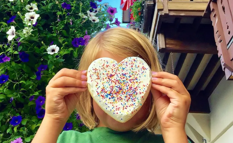 Gingerbread Factory's Festive Magic