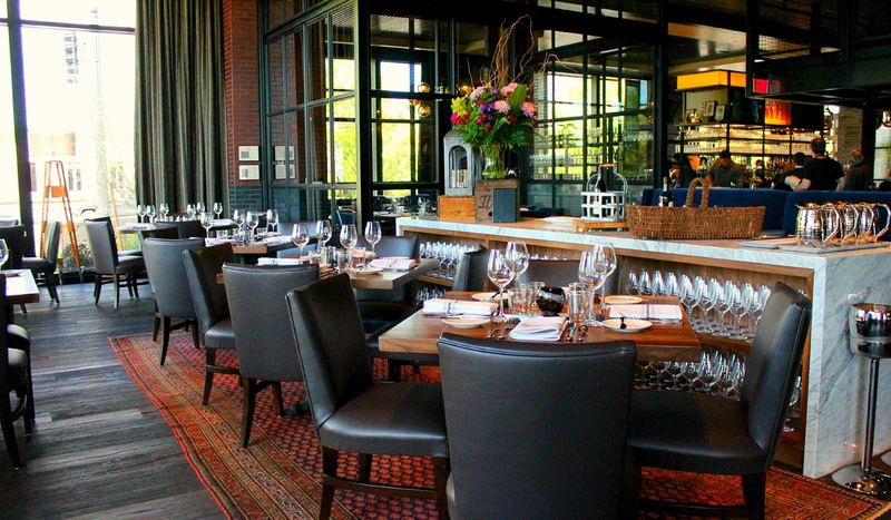 The Bancroft – 15 Third Ave, Burlington, MA 01803
