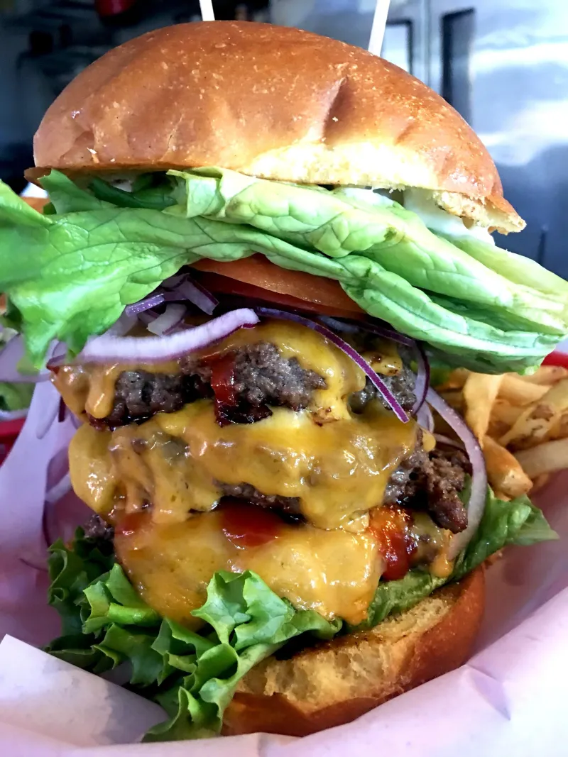 Stewz Maui Burgers (Kihei, Maui)