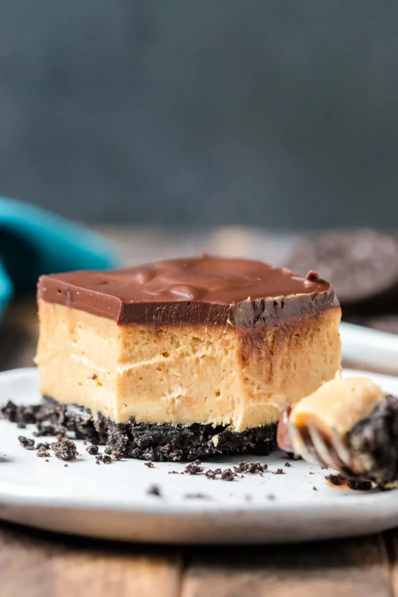 Candy Cottage's Buckeye Cheesecake Bites