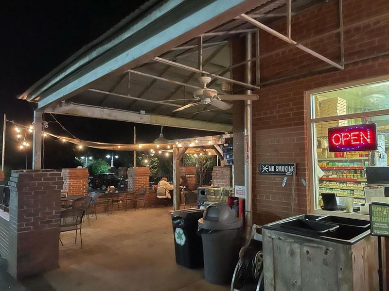 Saxapahaw General Store (Saxapahaw)