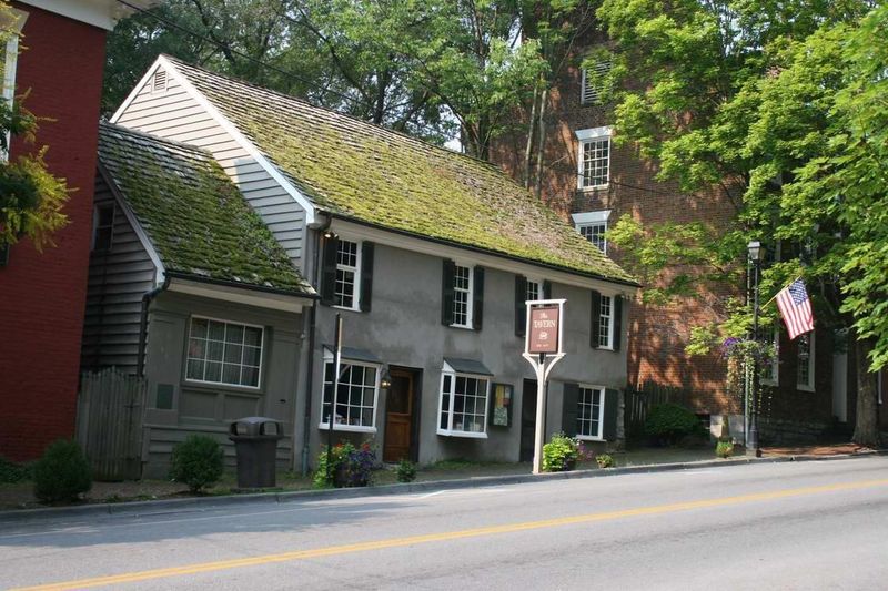 Wicked Chicken Winghouse and Tavern