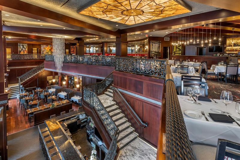 Del Frisco's Double Eagle: Corporate Splurge Worth Every Penny