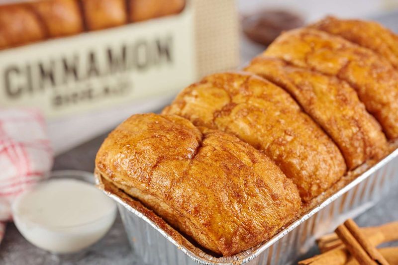 Dolly Parton's Cinnamon Bread