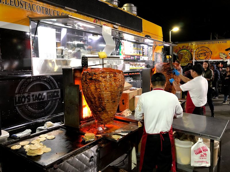 Leo's Tacos Truck
