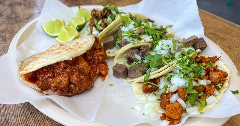 Tacos Chiwas