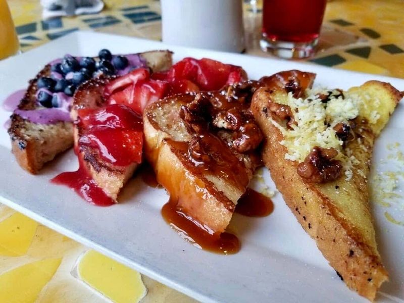 Batter & Berries – Fruit-Filled Pancakes And Sweet Treats