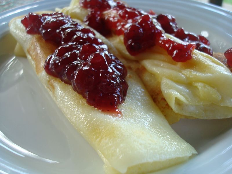 Maple Lane Cafe – Classic Swedish Pancakes And Lingonberry Jam
