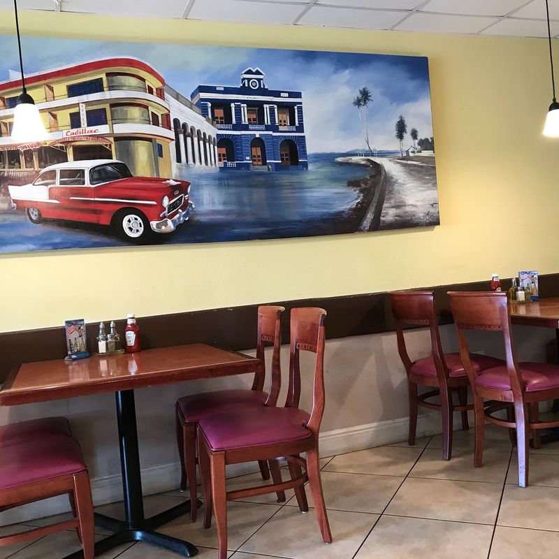 Mirna's Cuban Cuisine 