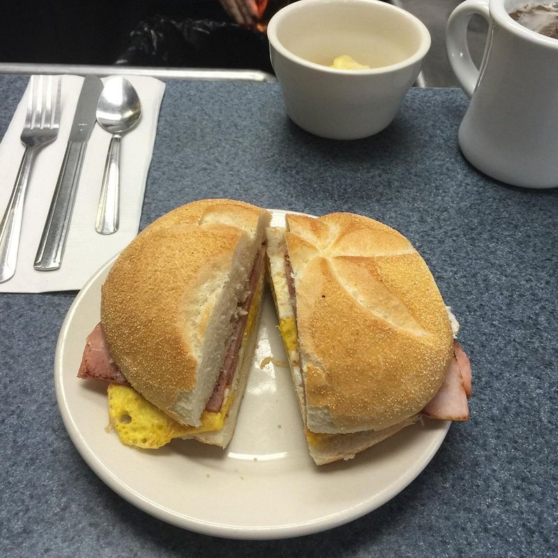 Ray's Cafe 