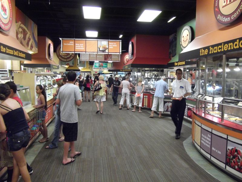 Golden Corral Buffet & Grill – Bakersfield