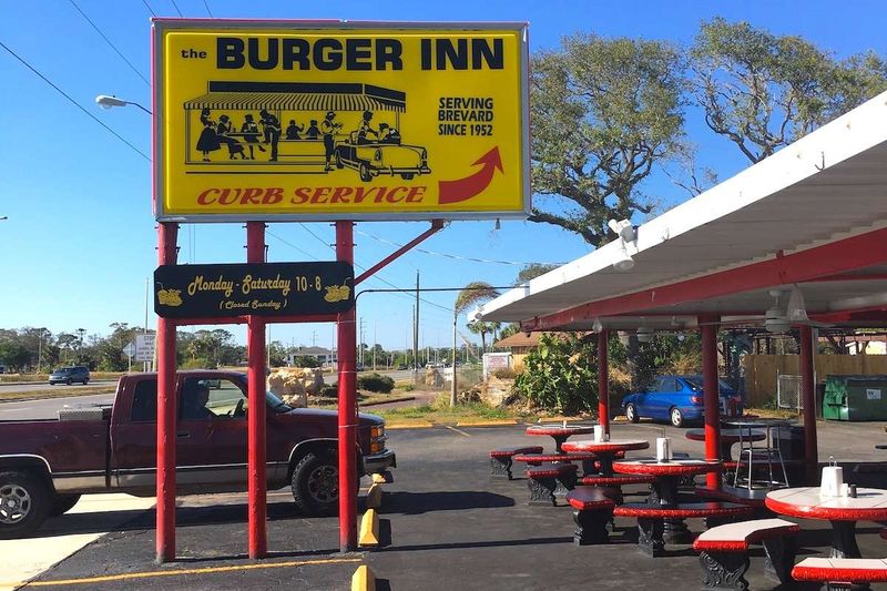Burger Inn 