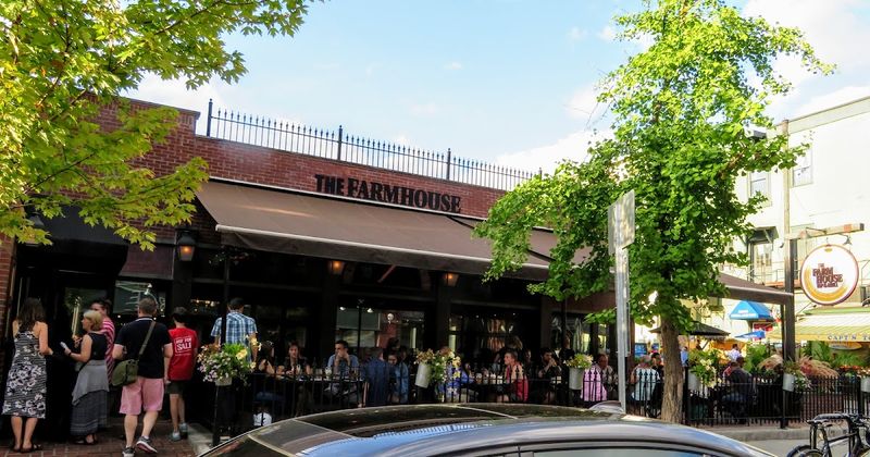 The Farmhouse Tap & Grill – Burlington