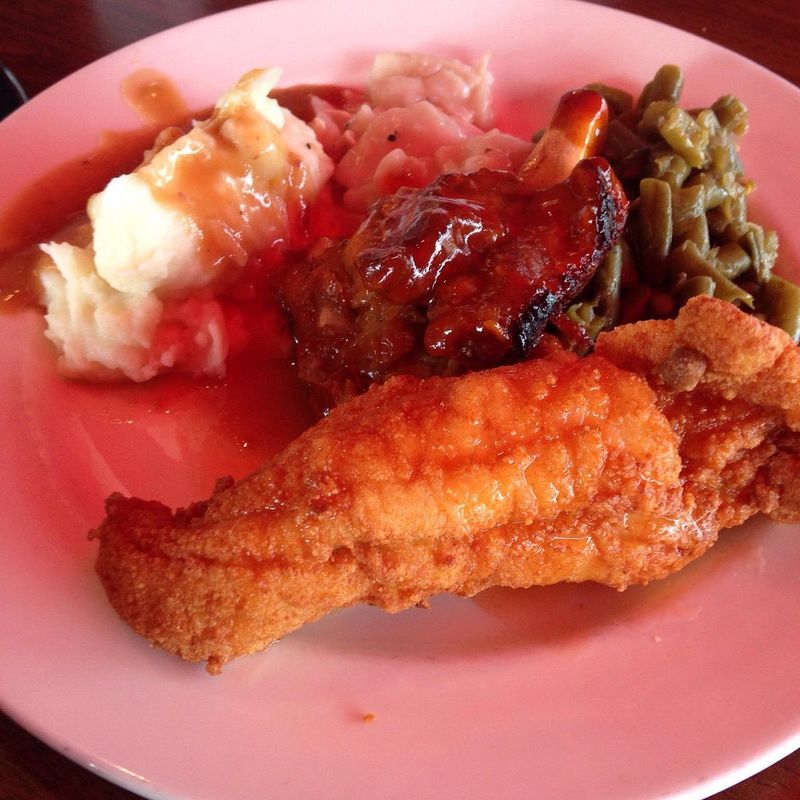 Joyce & Family Restaurant (Fuquay-Varina)