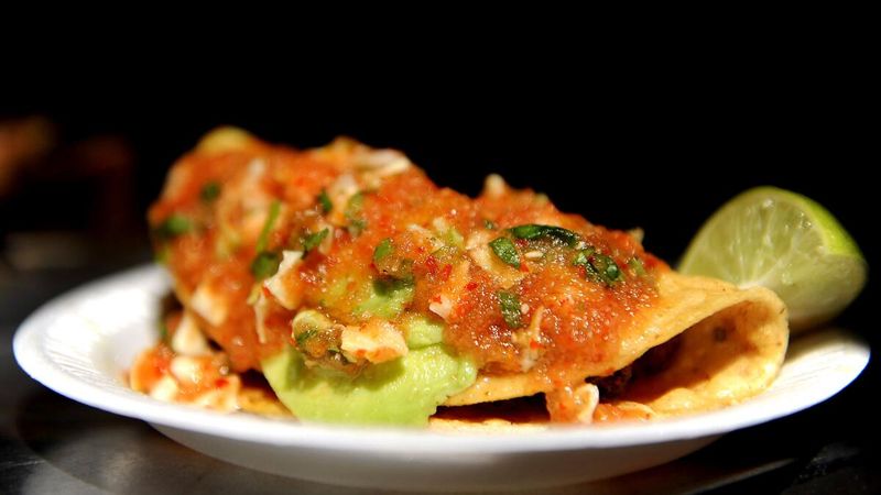 Mariscos Jalisco (Los Angeles)