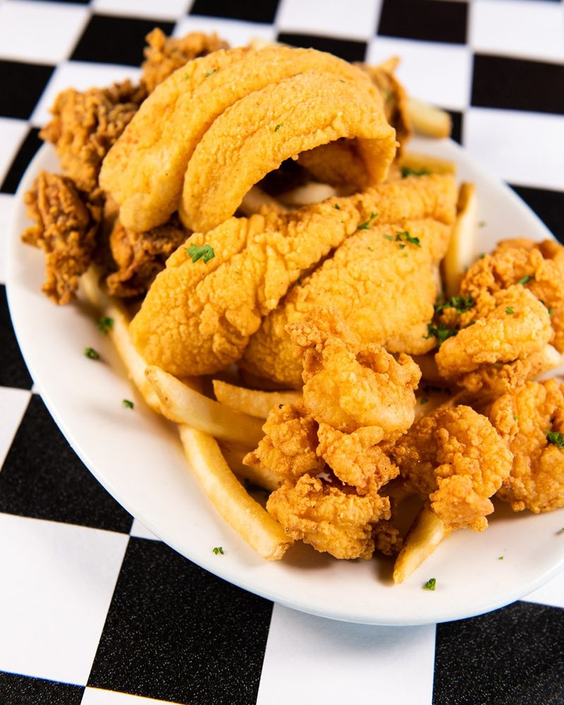 Acme Oyster House: French Quarter Fish Favorite